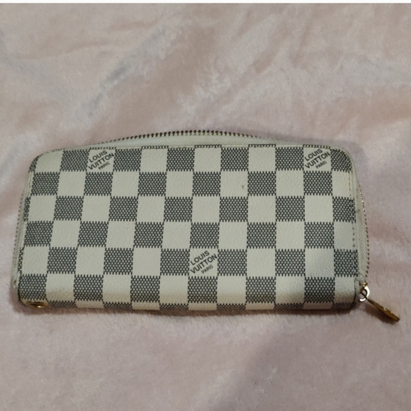 Handbags - Wallet